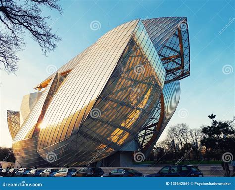 louis vuitton tower|louis vuitton foundation images.